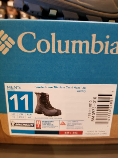 Sportswear Store «Columbia Sportswear Uptown Store», reviews and photos, 3014 Hennepin Ave S, Minneapolis, MN 55408, USA