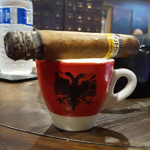 Tobacco Shop «Orange Cigar & More», reviews and photos, 278 Boston Post Rd, Orange, CT 06477, USA