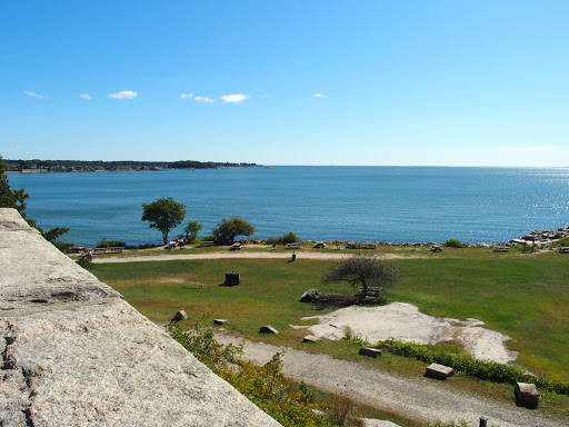 Rocky Neck State Park - AZexplained