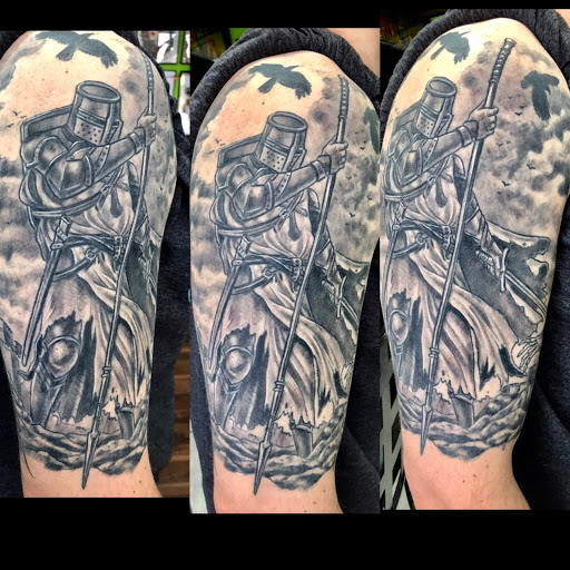 Tattoo Shop «Electric Voodoo Tattoo», reviews and photos, 34 Union Way # A, Vacaville, CA 95687, USA