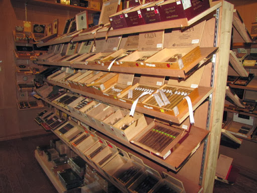 Cigar Shop «Up in Smoke Cigars», reviews and photos, 109 Hatcher Ln, Clarksville, TN 37043, USA