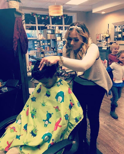 Hair Salon «Lime Lite salon», reviews and photos, 612 Carteret St, Beaufort, SC 29902, USA