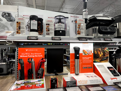 Electronics Store «Best Buy», reviews and photos, 120 Slater St, Manchester, CT 06042, USA