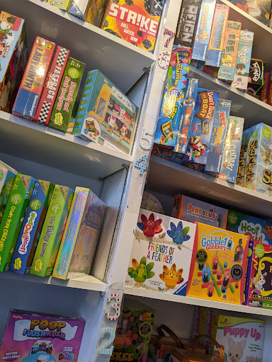 Toy Store «Smart Toys and Books», reviews and photos, 9700 Kingston Pike #12, Knoxville, TN 37922, USA