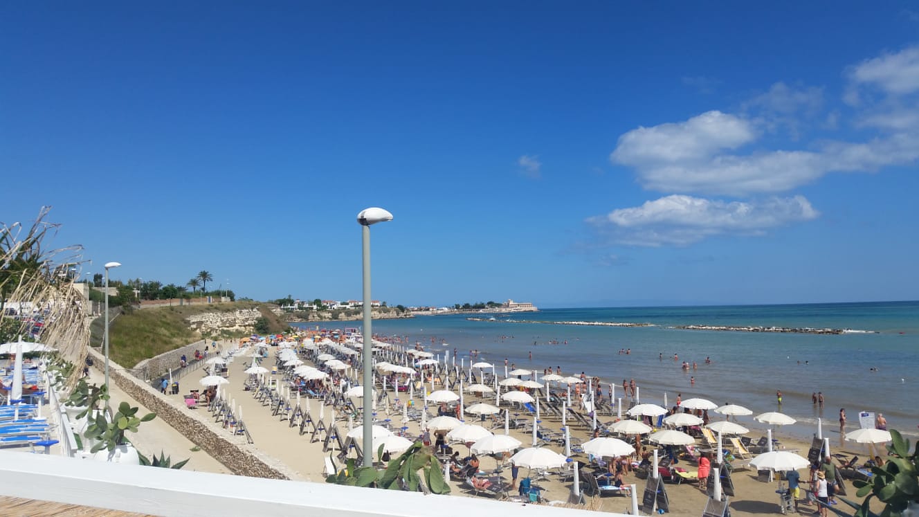 Second beach'in fotoğrafı imkanlar alanı