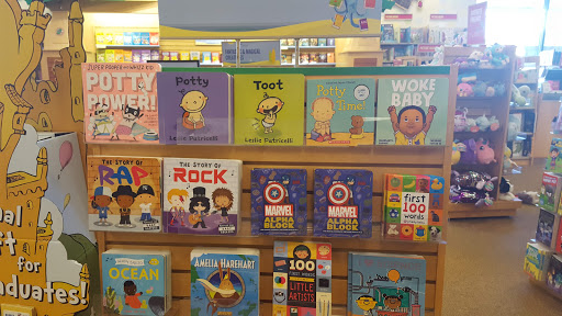 Book Store «Barnes & Noble», reviews and photos, 1317 Lloyd Center, Portland, OR 97232, USA