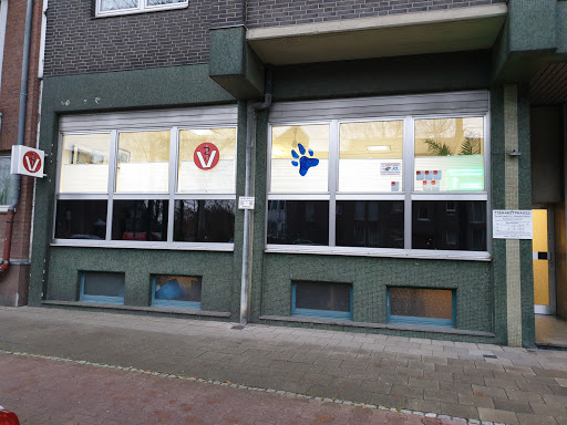 Tierarztpraxis Dr. Pintar unter Düsseldorf, 