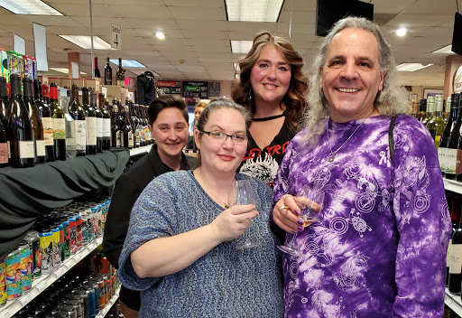 Wine Store «International House of Wine & Cheese», reviews and photos, 11302 US-12, Richmond, IL 60071, USA