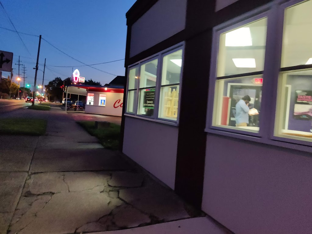 Pizza House West 44870