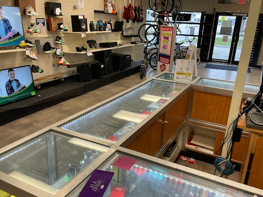 Pawn Shop «Value Pawn & Jewelry», reviews and photos, 6001 Duval St, Hollywood, FL 33021, USA