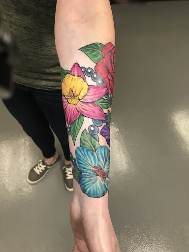 Explore love hate tattoo ideas, creative tattoo ideas in Taylor, available at Solid Tattoo LLC