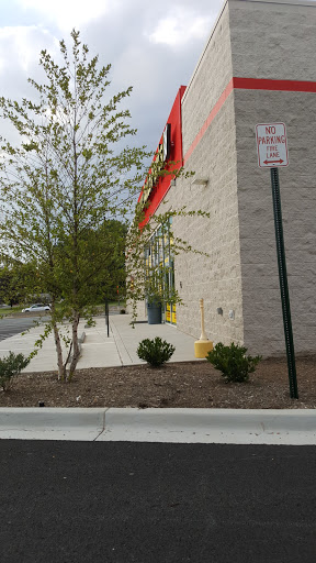 Auto Parts Store «Advance Auto Parts», reviews and photos, 9523 Pulaski Hwy, Middle River, MD 21220, USA