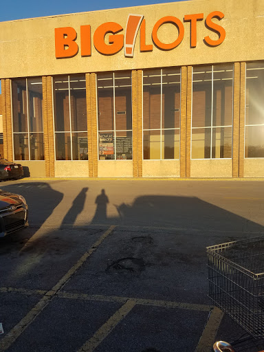 Discount Store «Big Lots», reviews and photos, 6201 Preston Hwy, Louisville, KY 40219, USA