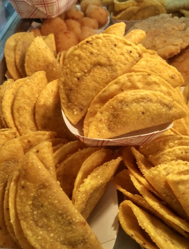 Grocery Store «Cottonwoods Market», reviews and photos, 35867 Knox Butte Rd E, Albany, OR 97322, USA