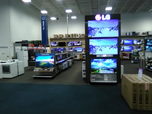 Electronics Store «Best Buy», reviews and photos, 1851 Sunrise Hwy, Bay Shore, NY 11706, USA
