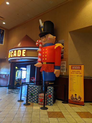 Movie Theater «Cinemark Tinseltown Lubbock», reviews and photos, 2535 82nd St, Lubbock, TX 79423, USA