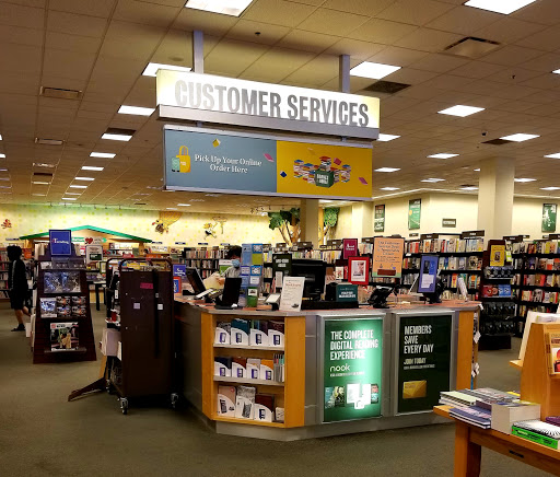 Book Store «Barnes & Noble», reviews and photos, 6050 El Cerrito Plaza, El Cerrito, CA 94530, USA