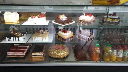 Olhos Doces no Oliveira Santa Maria, Braga