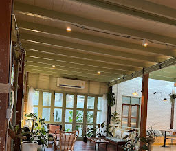 neighbour cafe photo