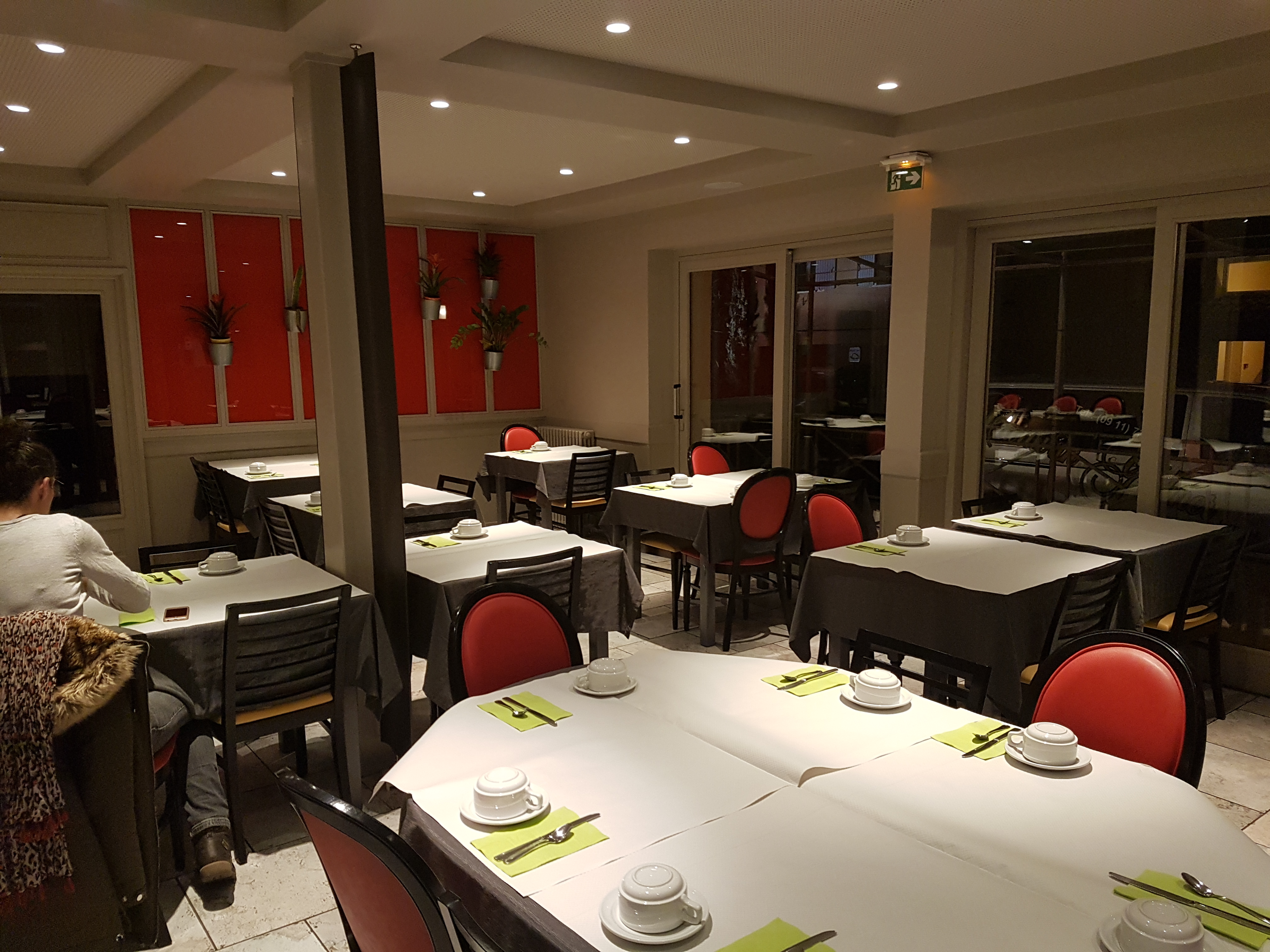 Photo n° 6 de l'avis de Roukmuth.i fait le 03/02/2018 à 16:07