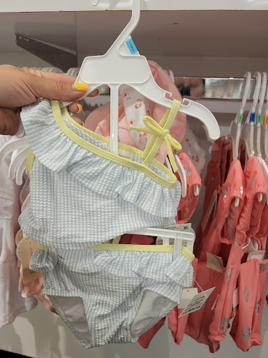 Shopping Mall «Roosevelt Mall», reviews and photos, 2339 Cottman Ave #1, Philadelphia, PA 19149, USA