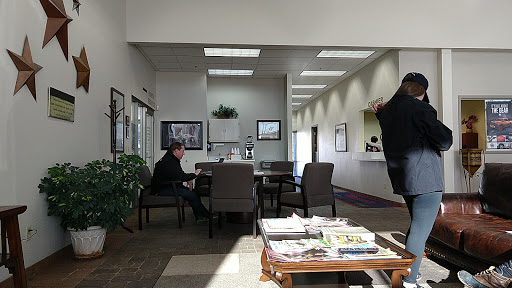 Car Dealer «Waconia Dodge Chrysler Jeep», reviews and photos, 905 Strong Dr, Waconia, MN 55387, USA