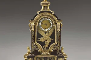 Antike Uhren Romann | Uhrmacher München image