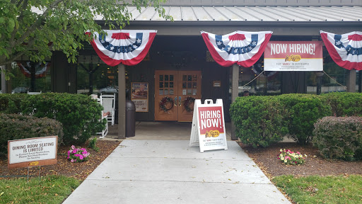 American Restaurant «Cracker Barrel Old Country Store», reviews and photos, 380 N Jacob Dr, Bloomington, IN 47404, USA