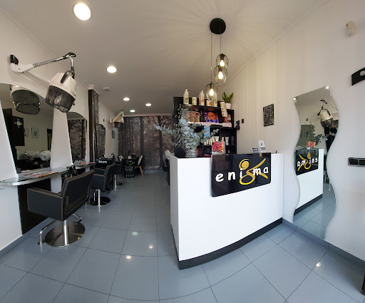 Peluquería Enigma C.B. en Pontevedra, Pontevedra