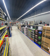 Harbor Freight - Photo 9 - Car repair in Hemet, CA, Hemet