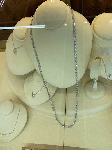 Jeweler «LeeBrant Jewelers», reviews and photos, 1050 Crown Pointe Pkwy #500, Dunwoody, GA 30338, USA