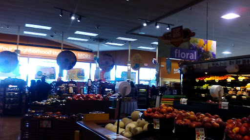 Supermarket «Tops», reviews and photos, 700 1st N St, Syracuse, NY 13208, USA