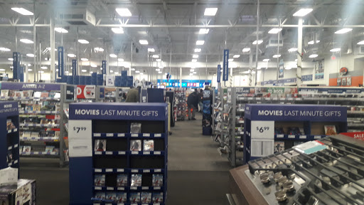 Electronics Store «Best Buy», reviews and photos, 4400 E New York St, Aurora, IL 60504, USA