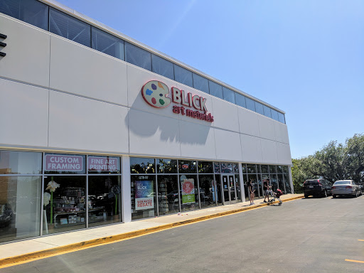 Art Supply Store «Blick Art Materials», reviews and photos, 1574 N Kingsbury St, Chicago, IL 60622, USA