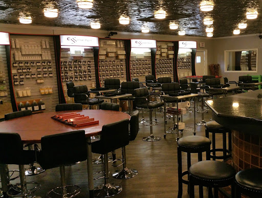 Essentialdepot.Com, 2029 US-27, Sebring, FL 33870, USA, 