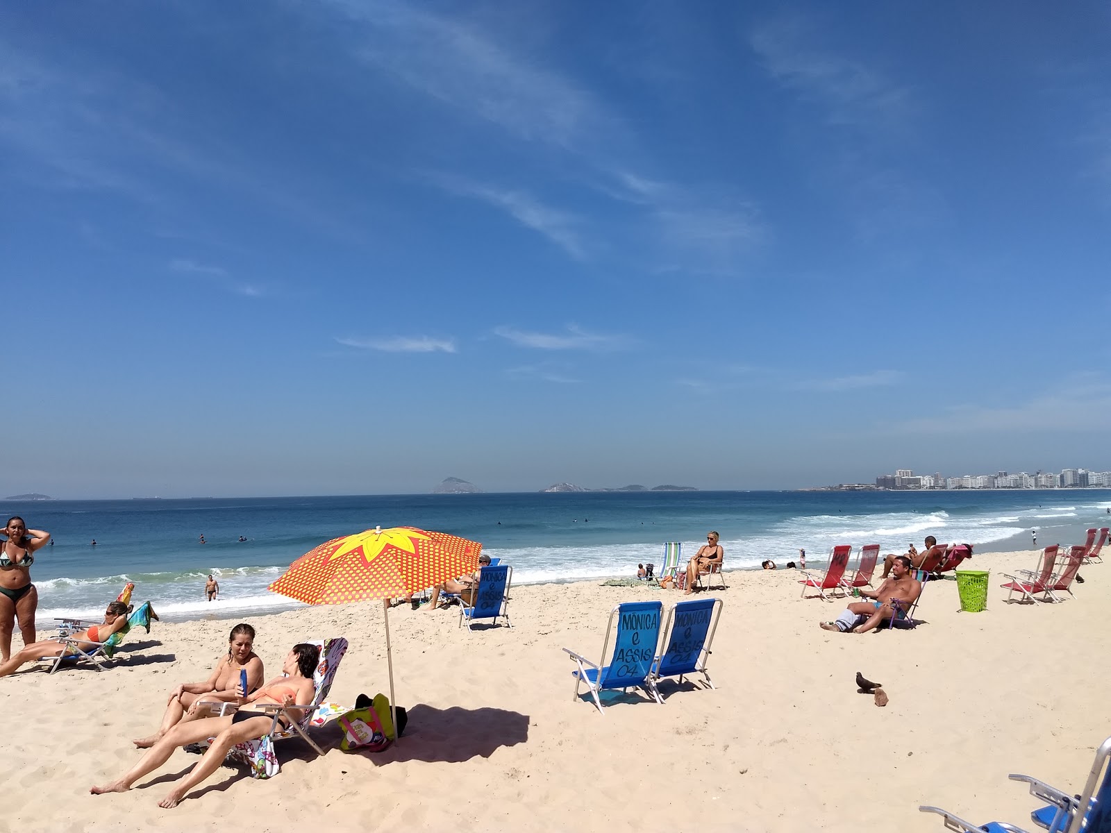 Zdjęcie Praia do Leme - popularne miejsce wśród znawców relaksu