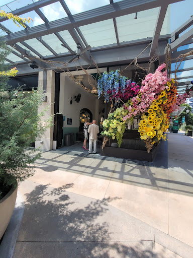 Shopping Mall «The Shops Buckhead Atlanta», reviews and photos, 3035 Peachtree Rd NW b100, Atlanta, GA 30305, USA