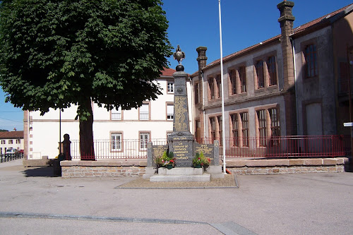 Mairie de Pouxeux à Pouxeux