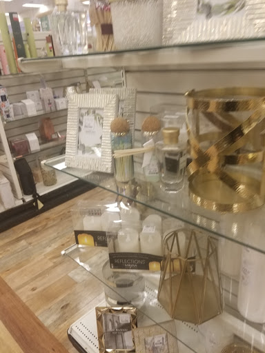 Department Store «Marshalls and HomeGoods», reviews and photos, 265 S Broadway, Salem, NH 03079, USA