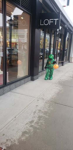 Electronics Store «Amazon Books», reviews and photos, 246 Legacy Pl, Dedham, MA 02026, USA