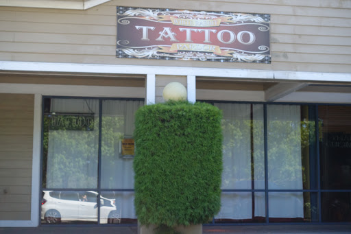 The White Rabbit Tattoo Parlor