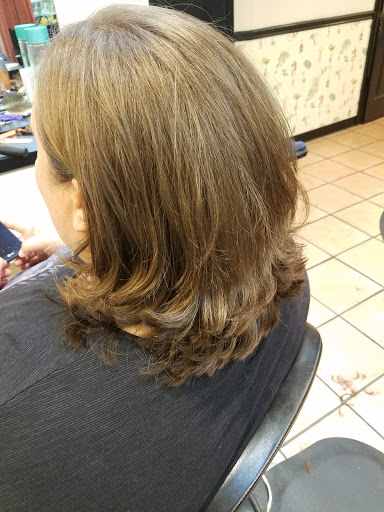 Beauty Salon «Bangz Salon», reviews and photos, 907 Caroline St, Fredericksburg, VA 22401, USA