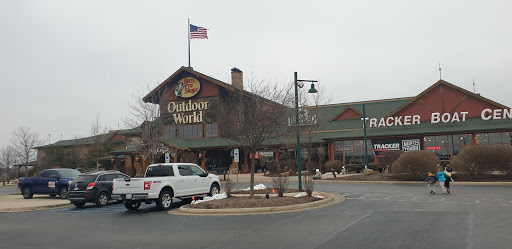 Sporting Goods Store «Bass Pro Shops», reviews and photos, 10000 Bass Pro Blvd, Rossford, OH 43460, USA