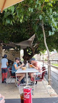 Atmosphère du Restaurant le café de la place à Ota - n°10