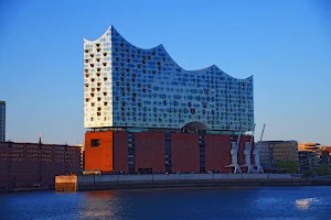 Panorama View Hamburg image