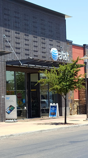 Cell Phone Store «AT&T», reviews and photos, 2224 E Williams Field Rd #105, Gilbert, AZ 85295, USA