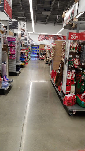 Pet Supply Store «PetSmart», reviews and photos, 10129 Crossing Way #450, Denham Springs, LA 70726, USA