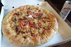 A1 Pizza & Kebab House - Telford image