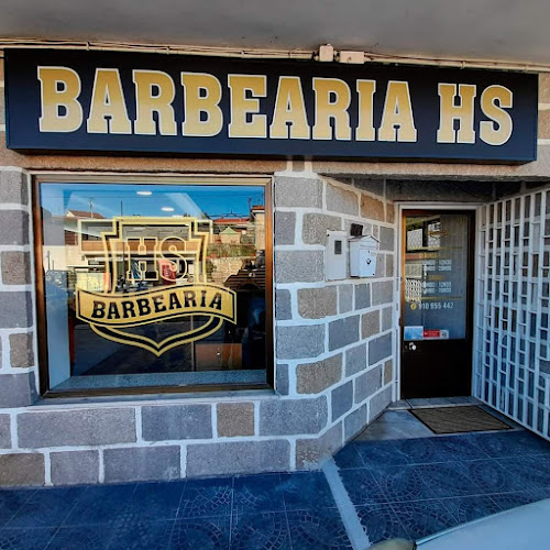 Comentários e avaliações sobre o Barbearia HS