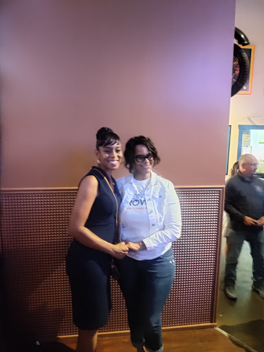 Bar & Grill «South East Gears & Cheers», reviews and photos, 23333 Aurora Rd, Bedford Heights, OH 44146, USA